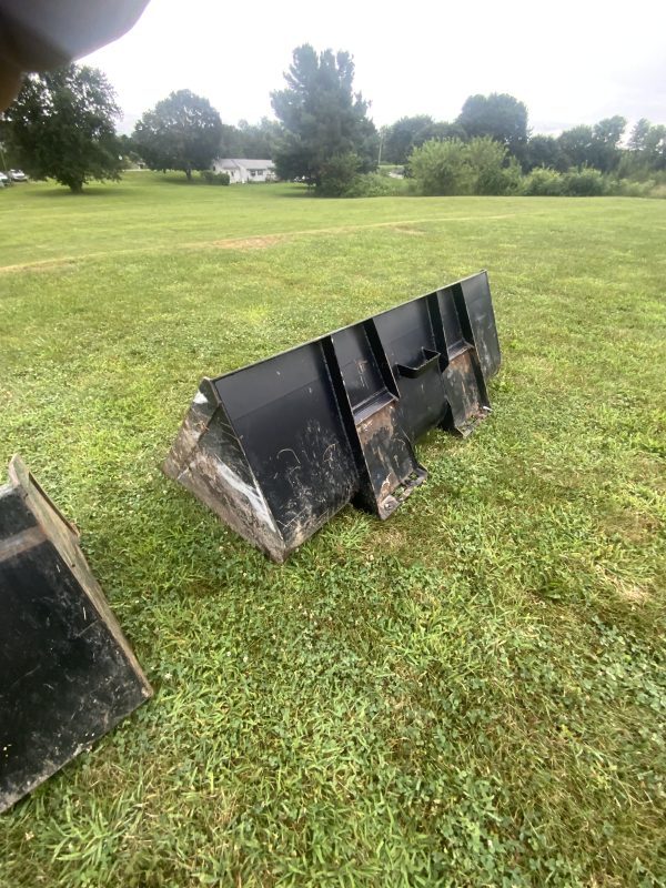 82” heavy duty bucket - Image 2