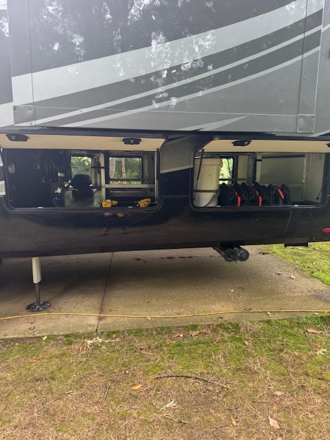 2024 GRAND DESIGN SOLITUDE 390RK - Image 25