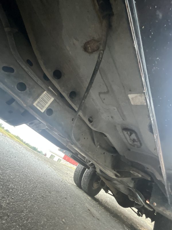 1999 Dodge Laramie 3500 - Image 21