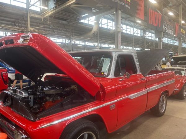 1966 CHEVROLET C-10   PICKUP TRUCK