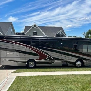 2022 WINNEBAGO FORZA 34T
