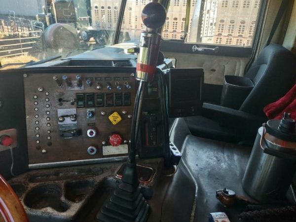 1999 PETERBILT 362 CONCONVENTIONAL CAB - Image 3