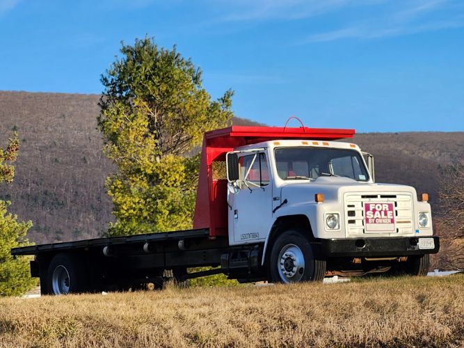 1987 INTERNATIONAL 4300 FLATBED
