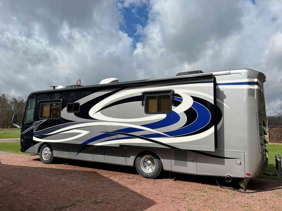 2012 Monaco knight 36pft