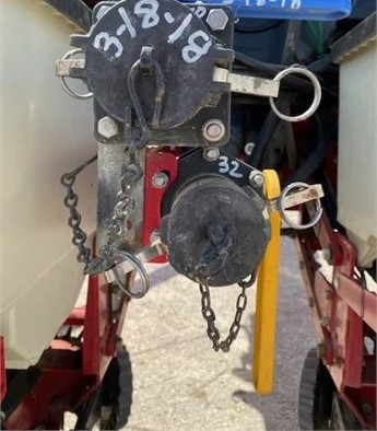 2013 WHITE 8816 - Image 4