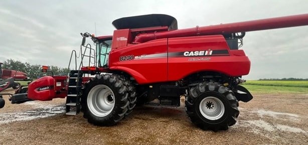 2014 CASE IH 8230 - Image 4