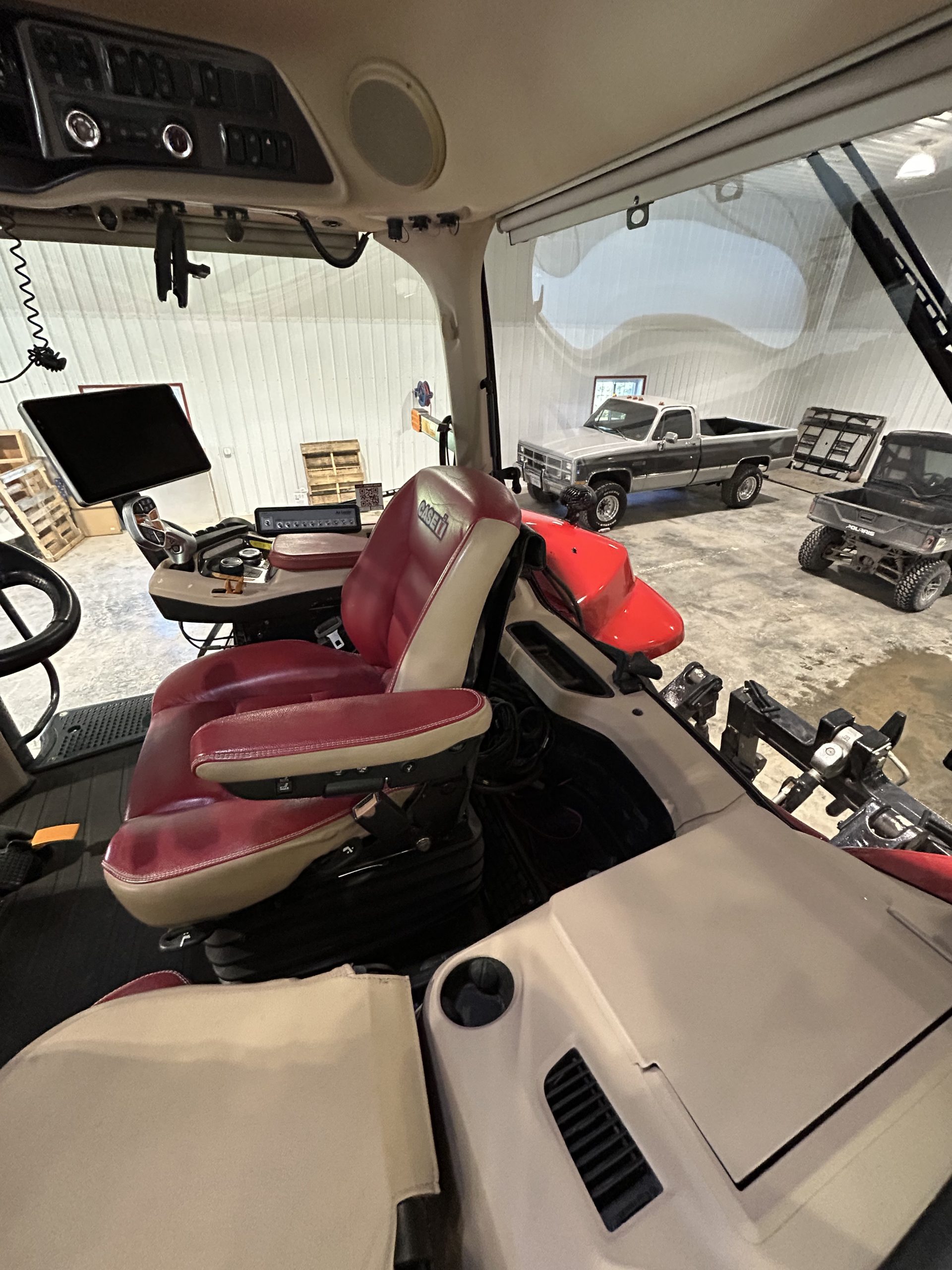 2021 Case Magnum 380 CVX - Image 9