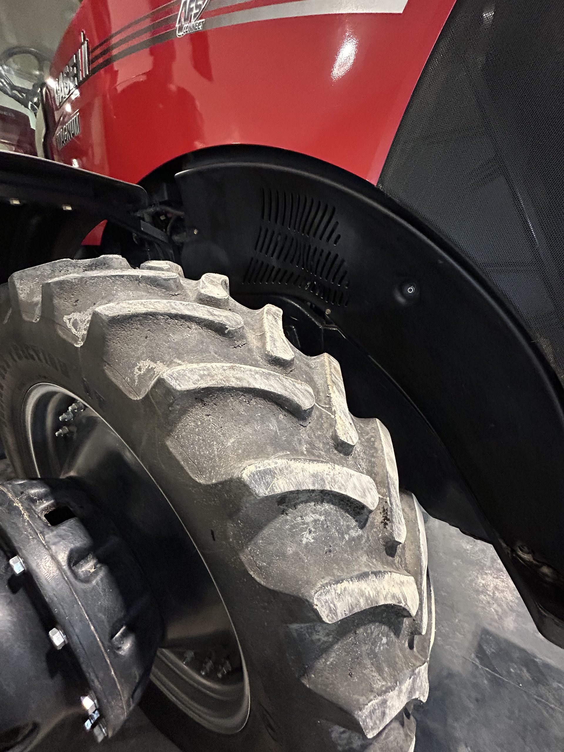 2021 Case Magnum 380 CVX - Image 29