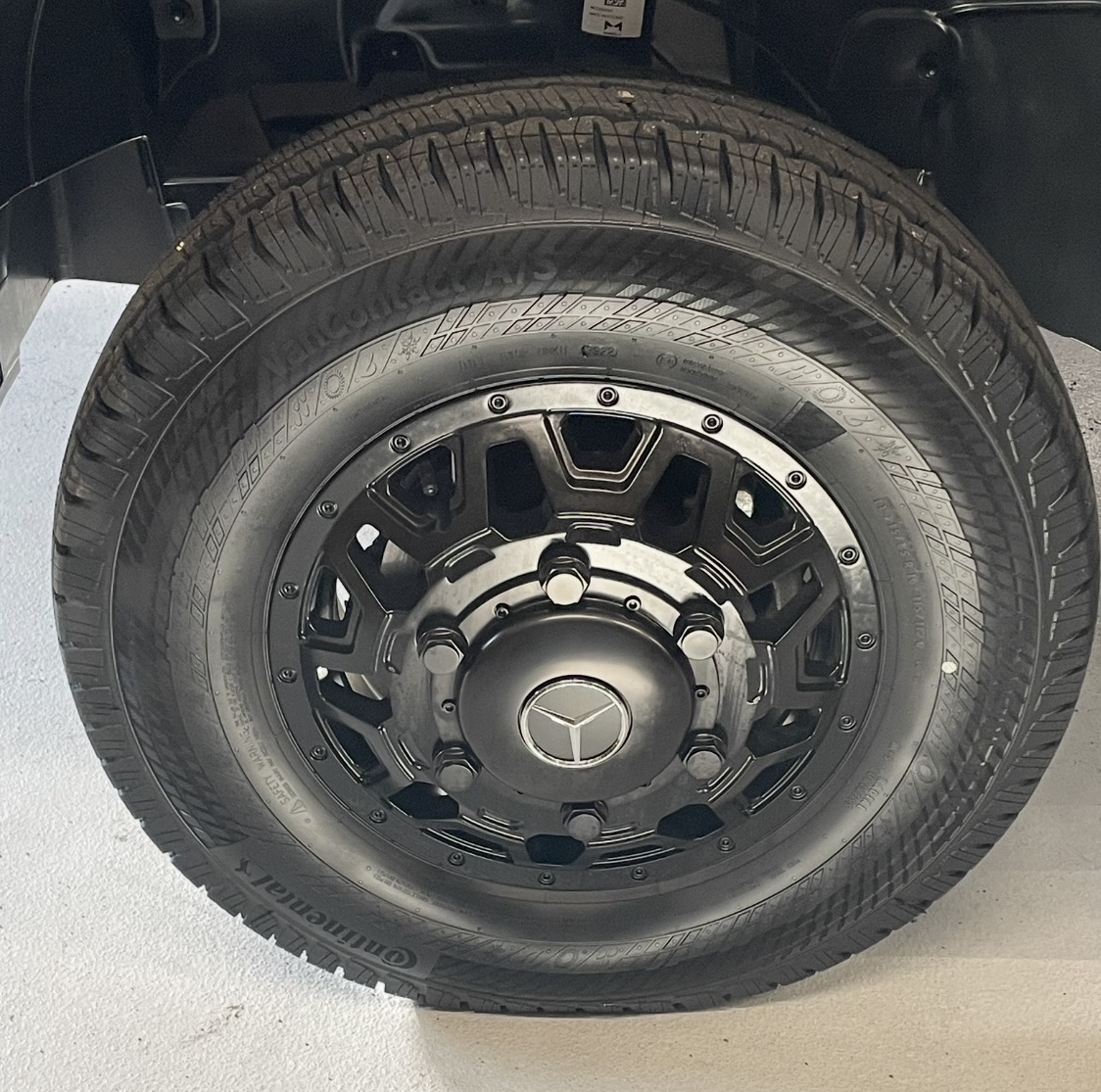 2025 COACHMEN GALLERIA LI3 24A (BH37) - Image 28