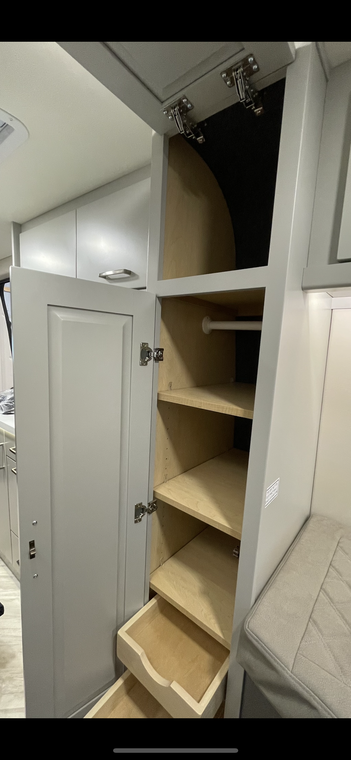 2025 COACHMEN GALLERIA LI3 24A (BH37) - Image 31