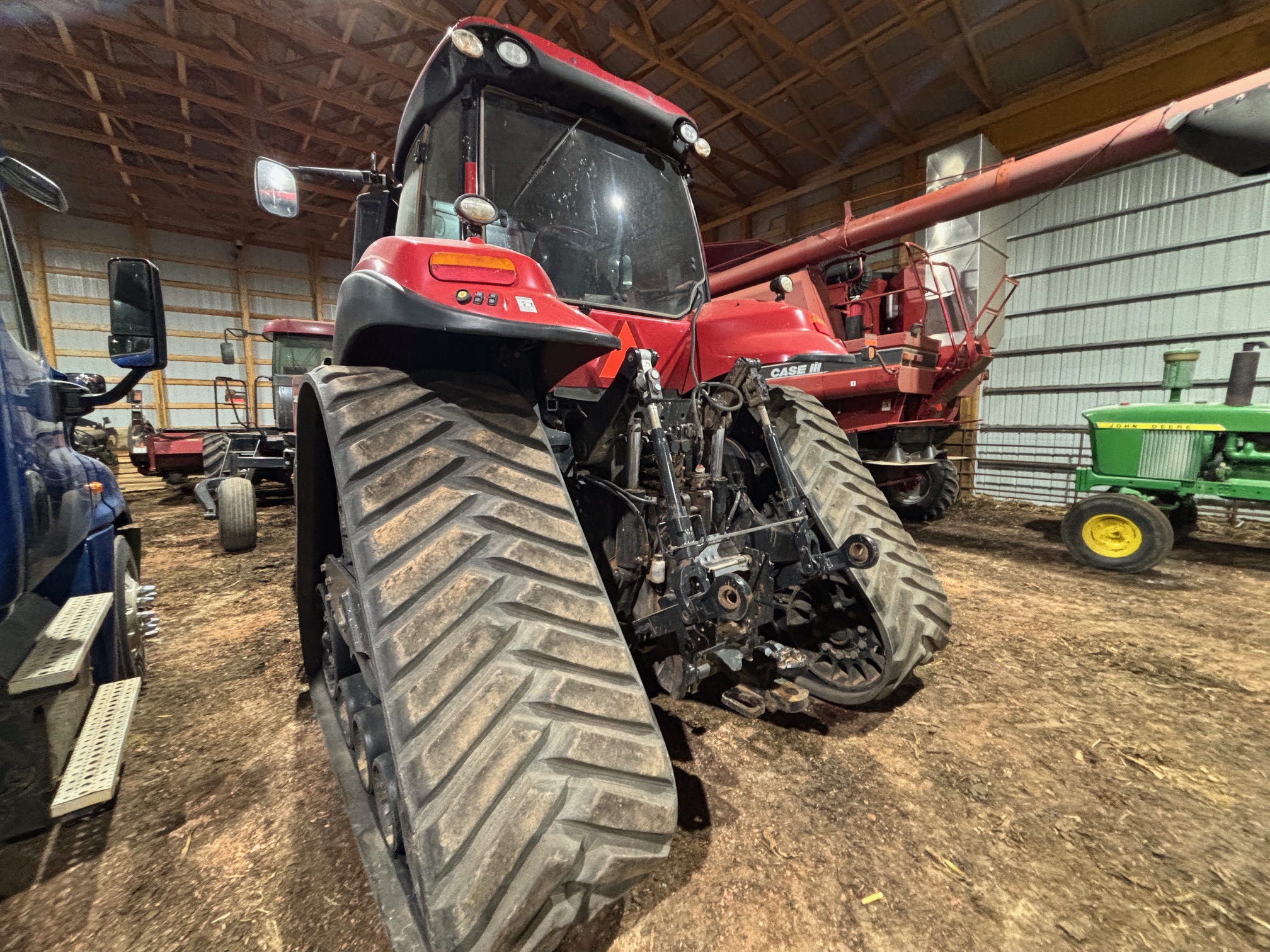 2016 CIH 340 RowTrac Tractor - Image 4