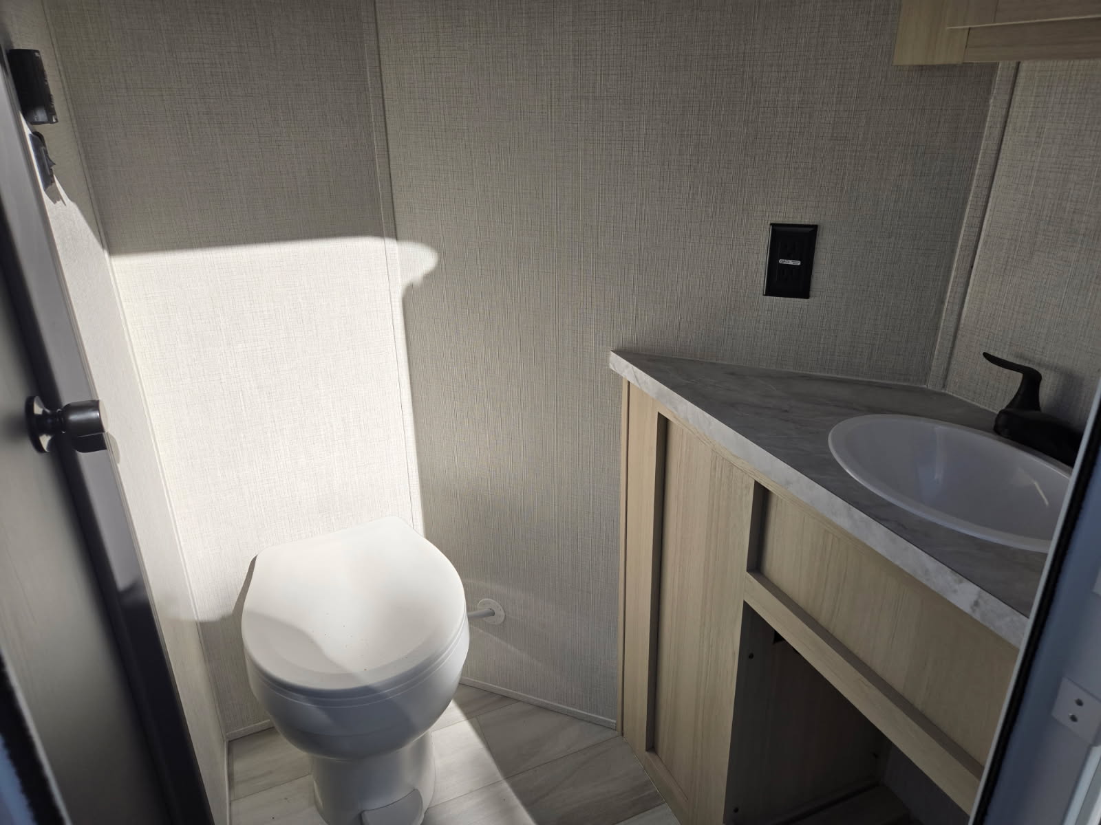 2026 Forest River - Image 18