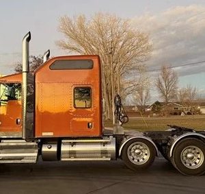 2013 KENWORTH T800