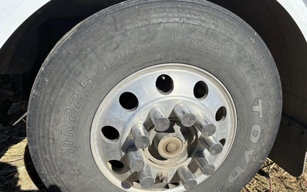 1994 PETERBILT 379 - Image 9