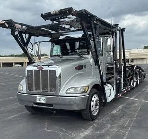 2018 PETERBILT 348