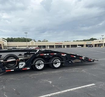 2018 PETERBILT 348 - Image 10