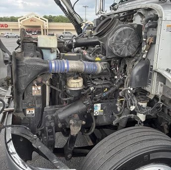 2018 PETERBILT 348 - Image 12