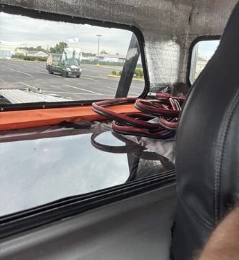 2018 PETERBILT 348 - Image 17