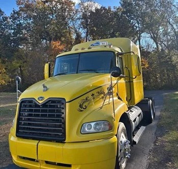 2003 MACK PINNACLE CXU603 - Image 3