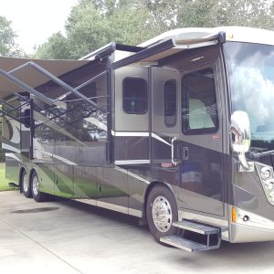 2014 Winnebago Tour 42 QD