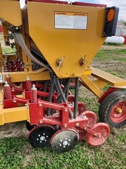 2023 HAYBUSTER 107C - Image 3