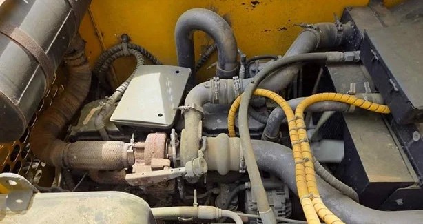 2014 TERRAMAC RT9 - Image 6