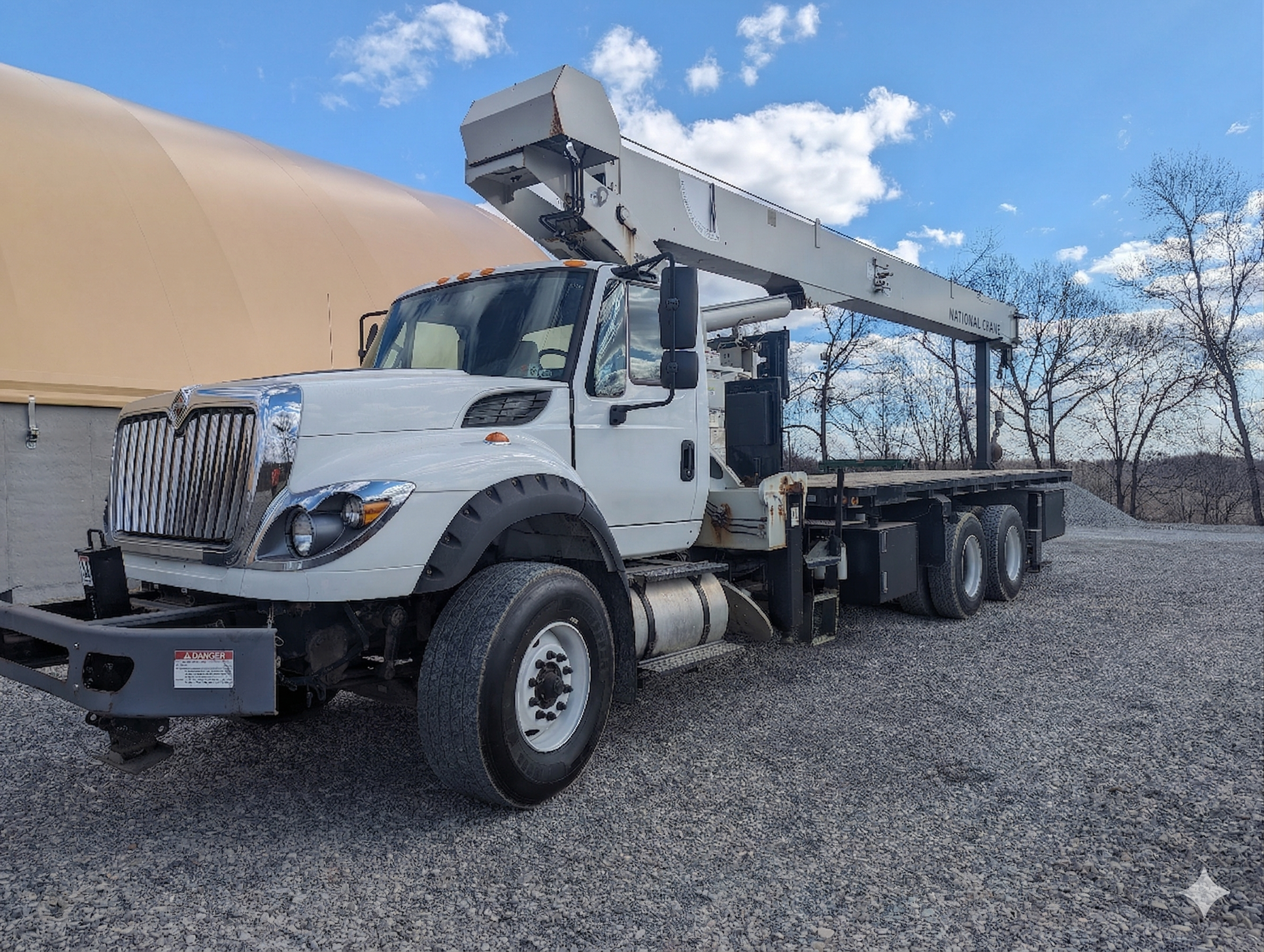 2011 National 9105H Boom Truck Crane